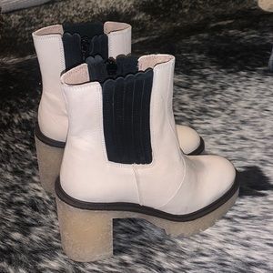Free People Chelsea boots brand new 36